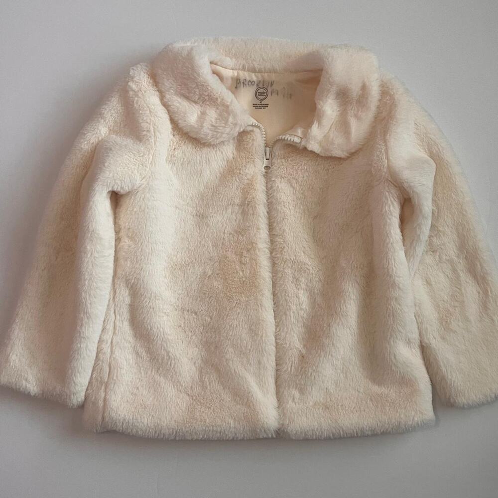 Wonder nation cream faux fur